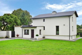 Holiday flat, Kamien
